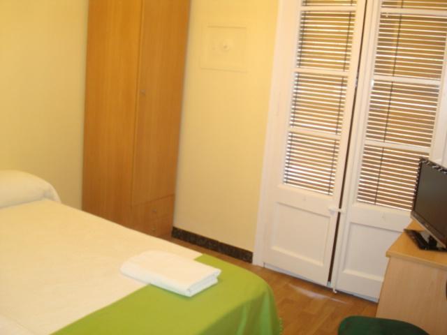 Hostel Turistic Castell Barcellona Esterno foto