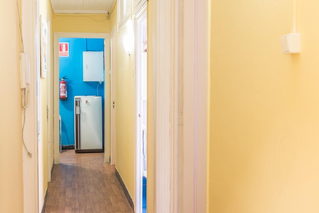 Hostel Turistic Castell Barcellona Esterno foto