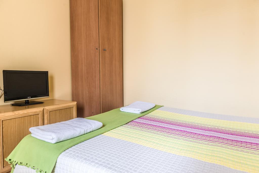 Hostel Turistic Castell Barcellona Esterno foto